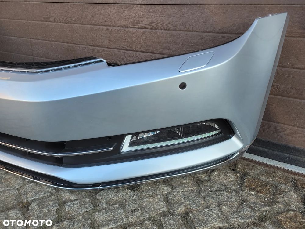 ZDERZAK PRZEDNI PRZÓD VW PASSAT B8 HIGHLINE LA7W PDC HALOGENY SPRYSKIWACZE - 4