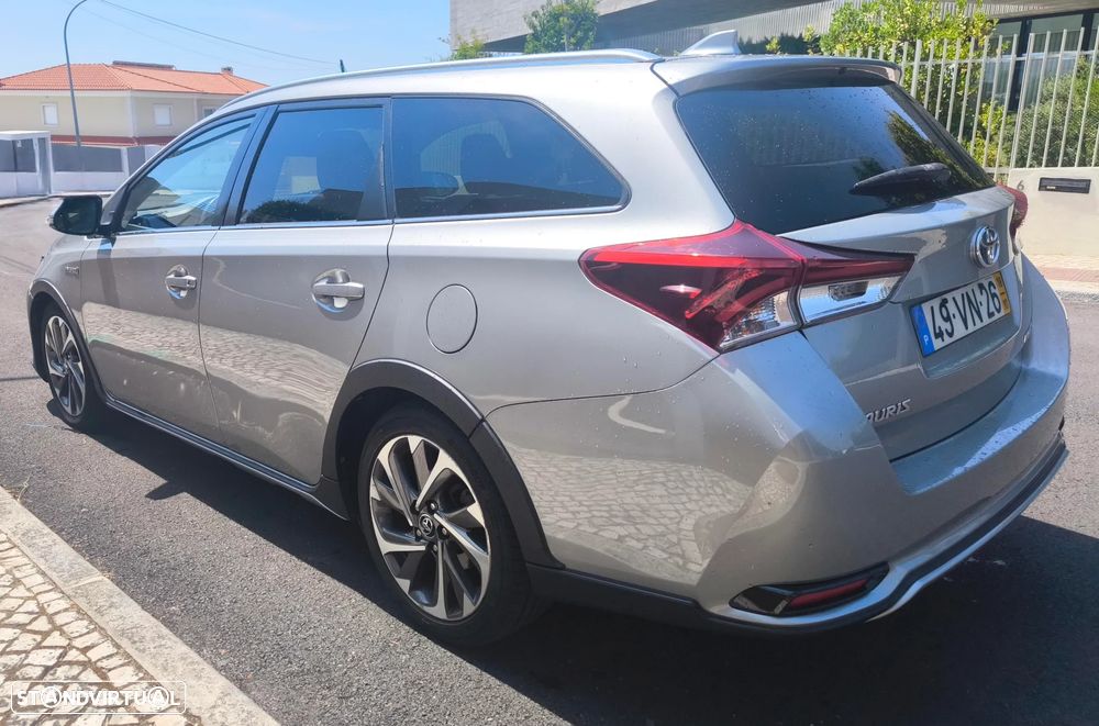 Toyota Auris Touring Sports 1.8 HSD Freestyle - 2
