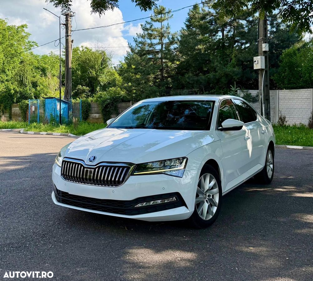 SKODA Superb 2022 — imagine 2