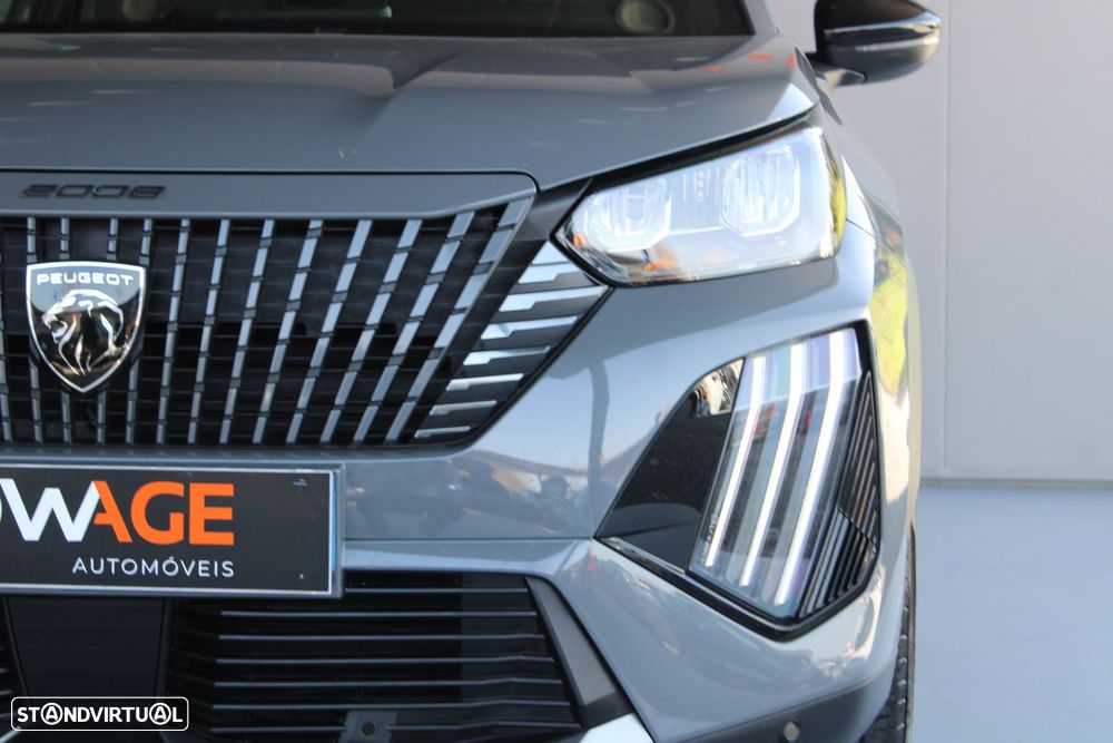 Peugeot 2008 1.2 PureTech Allure Pack EAT8 - 22