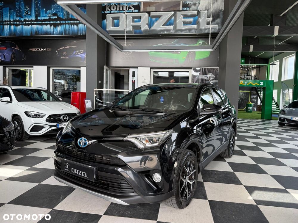 Toyota RAV4 - 1
