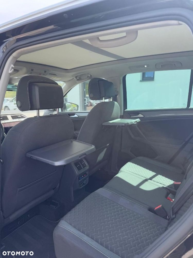 Volkswagen Tiguan - 21