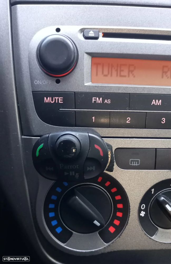 Fiat Grande Punto - 10