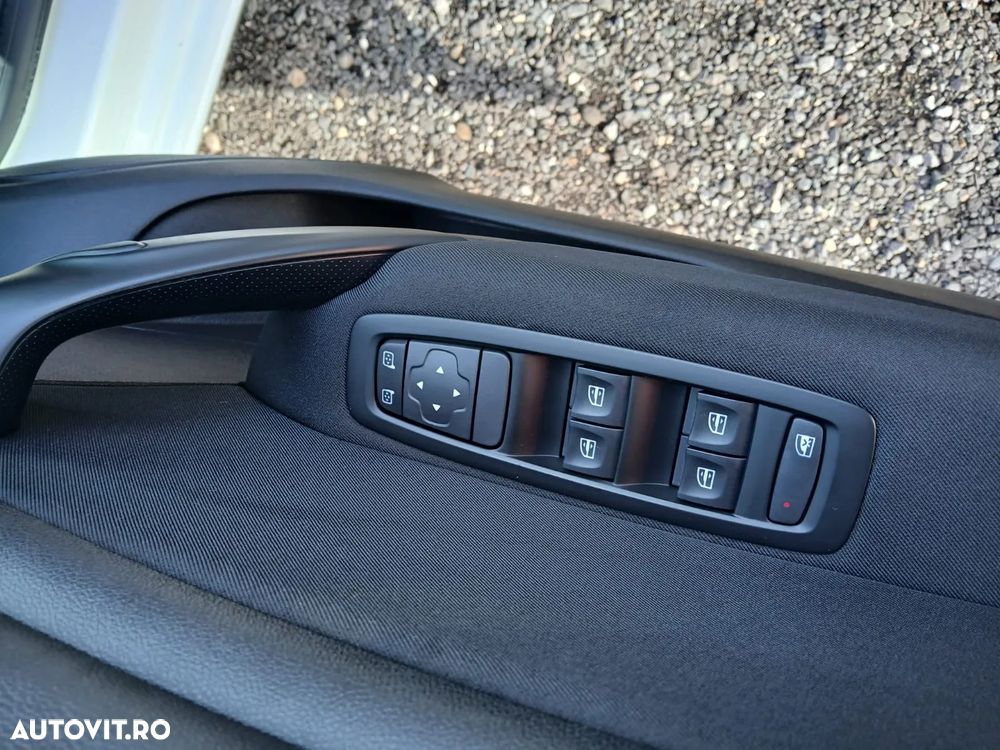 Renault Megane TCe 140 GPF Zen - 10