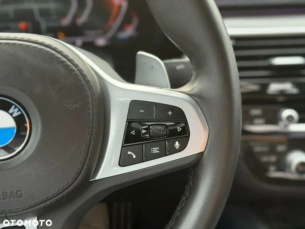 BMW Seria 5 - 13