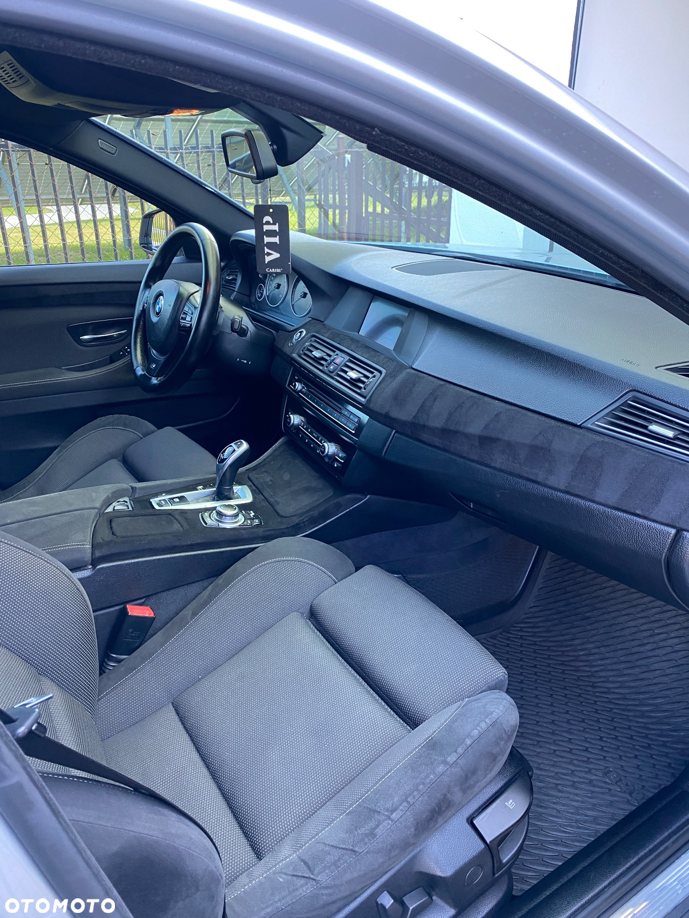 BMW Seria 5 520d Touring - 9
