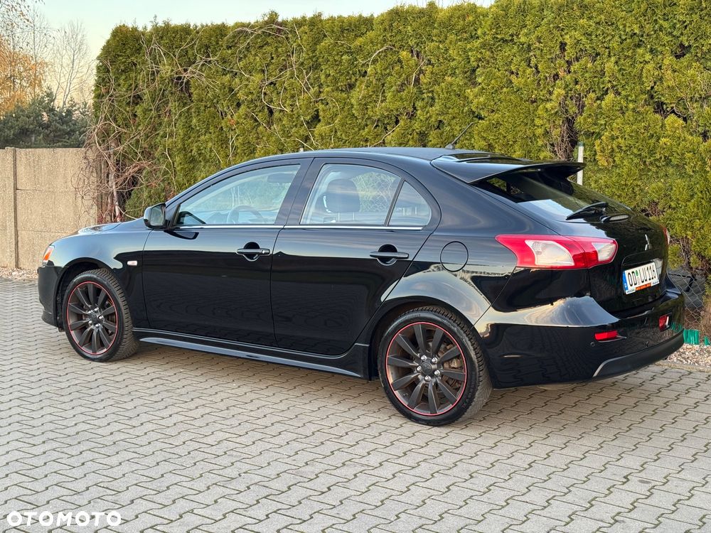 Mitsubishi Lancer 1.8 Invite - 11