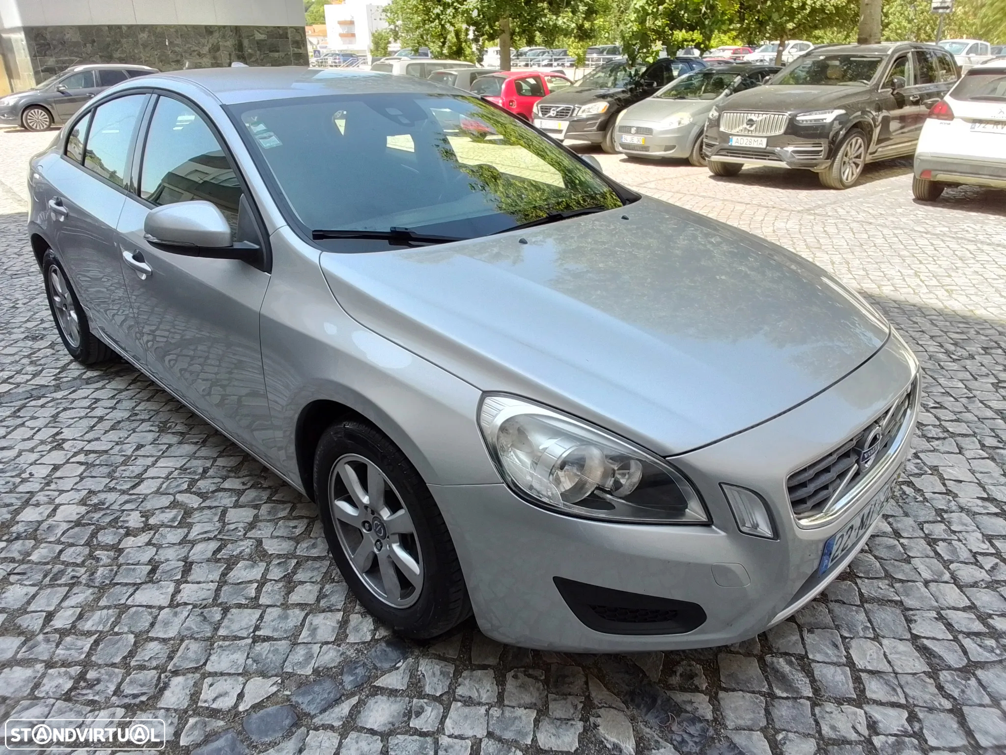Volvo S60 2.0 D3 Momentum Start/Stop - 6