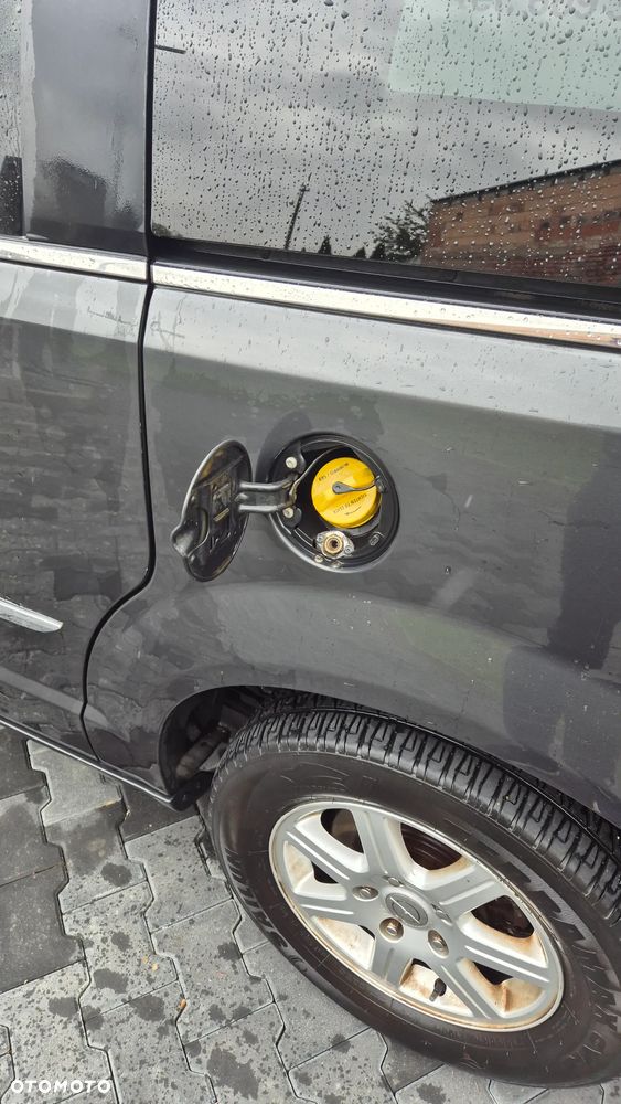 Chrysler Town & Country 3.6 Touring - 5