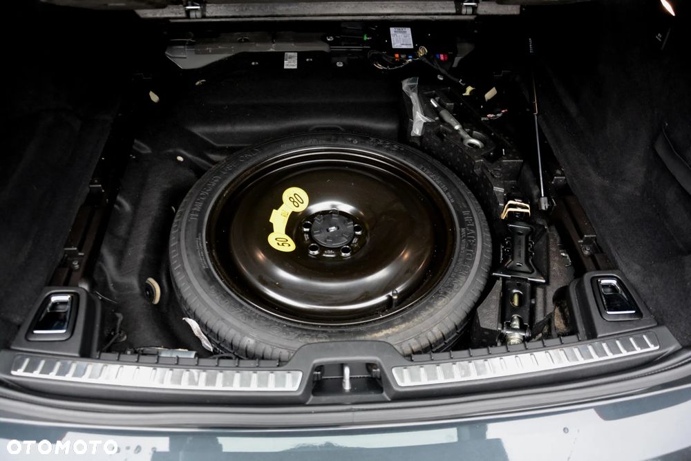 Volvo V90 Cross Country - 19