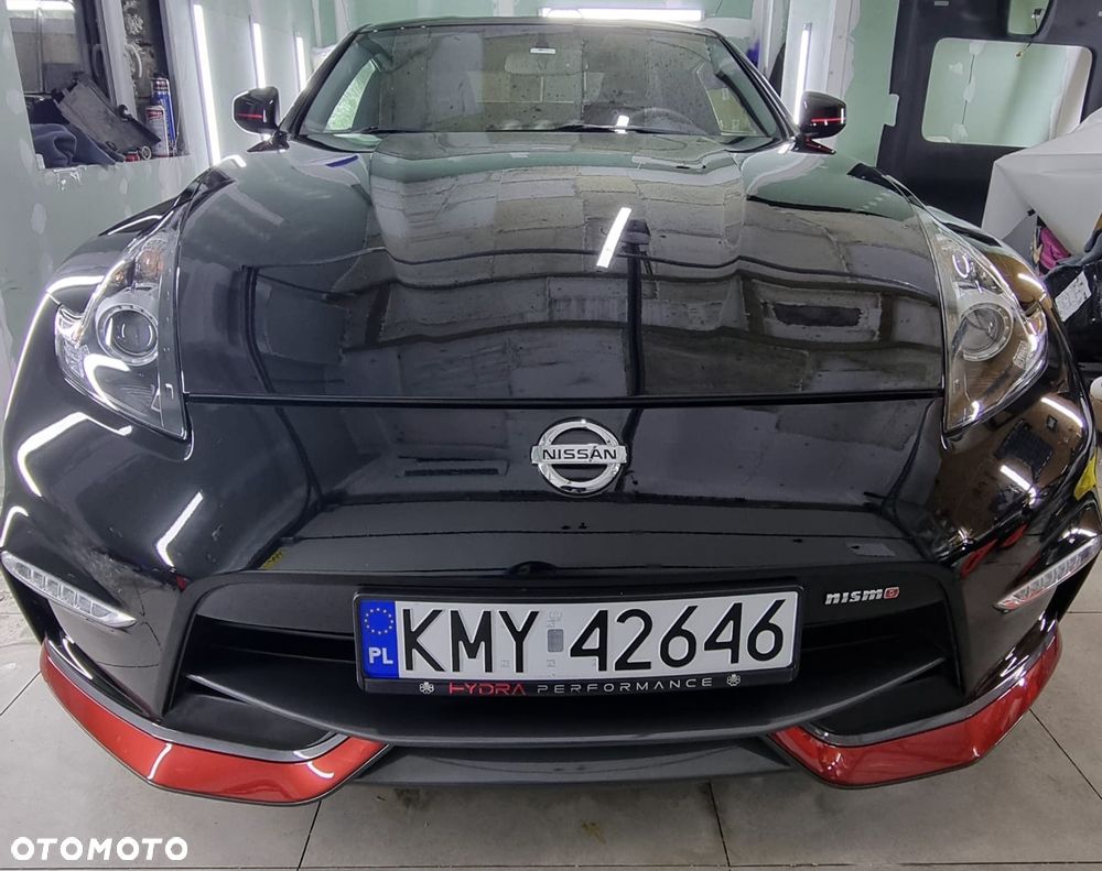 Nissan 370 Z - 1