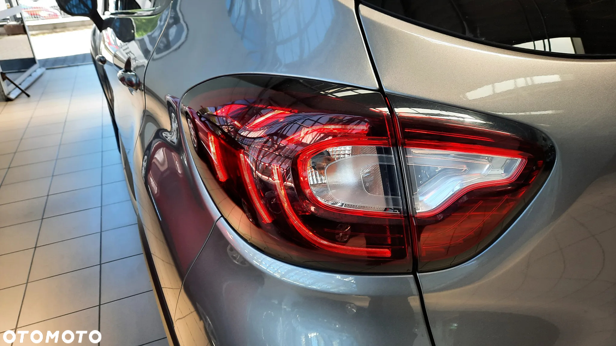 Renault Captur 1.3 TCe Intens - 5