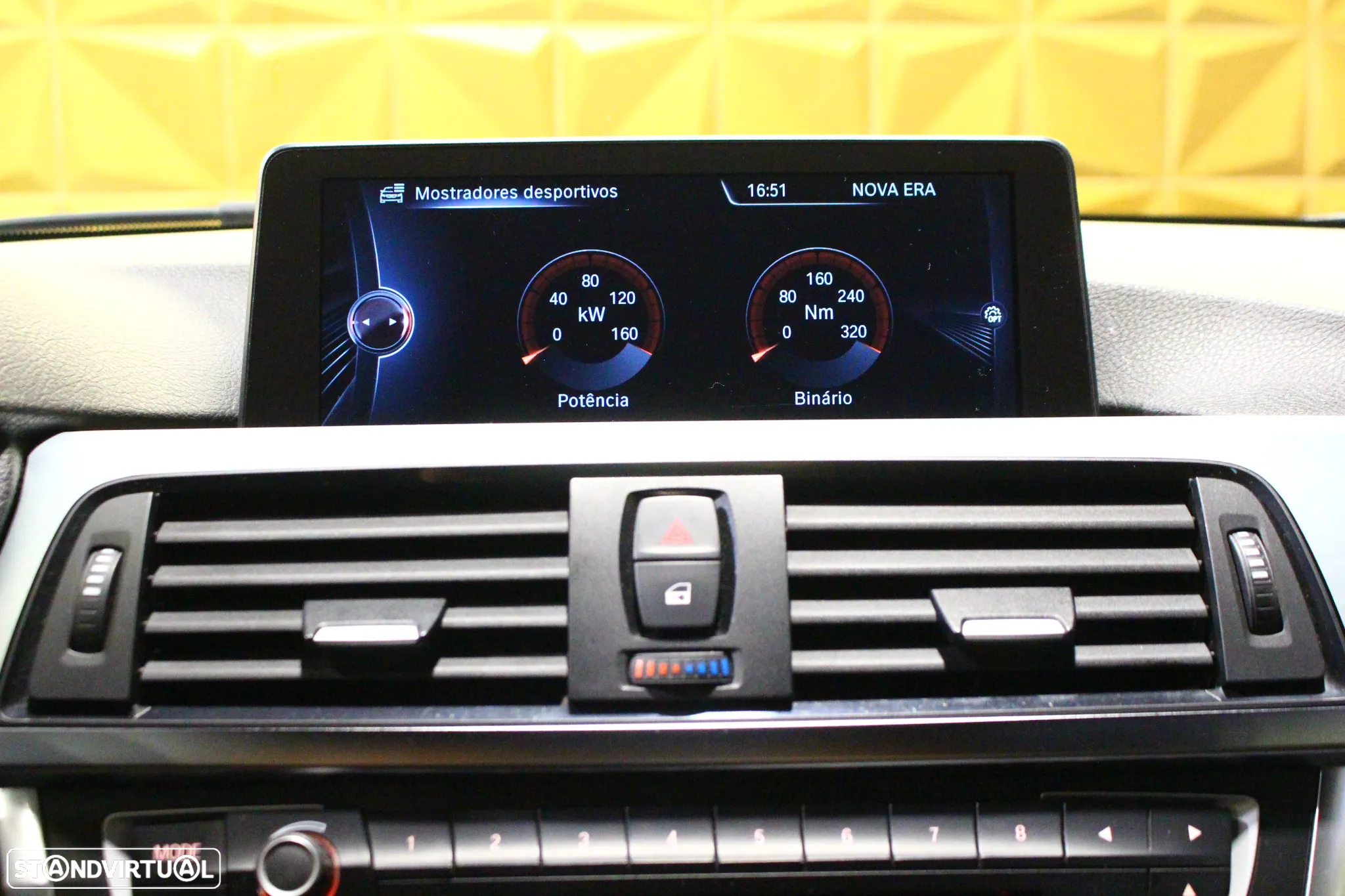 BMW 318 d Touring Auto Line Luxury - 34