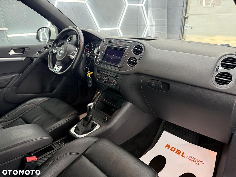 Volkswagen Tiguan 2.0 TDI SCR 4MOTION BlueMotion Technology DSG Sport & Style - 27