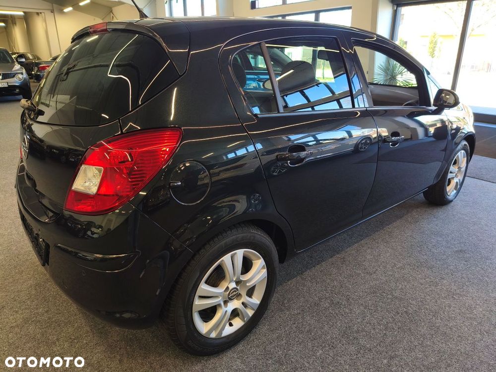 Opel Corsa - 4
