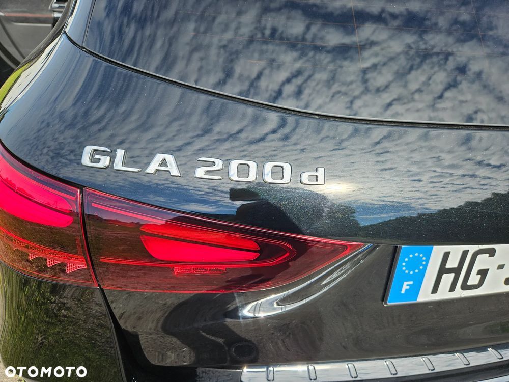 Mercedes-Benz GLA 200 d 8G-DCT AMG Line - 30