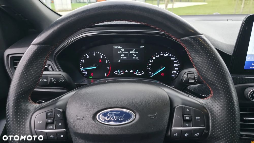 Ford Focus 1.0 EcoBoost mHEV ST-Line - 8