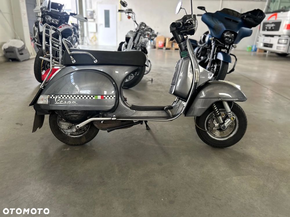 Piaggio Vespa - 5
