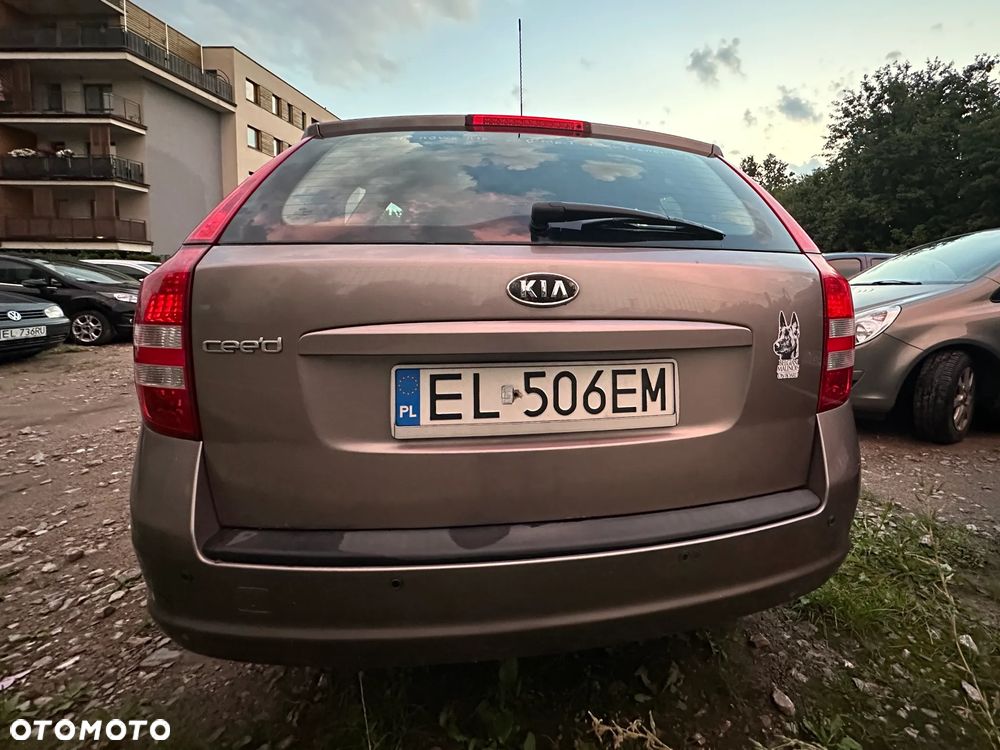 Kia Ceed 1.6 Comfort + - 3