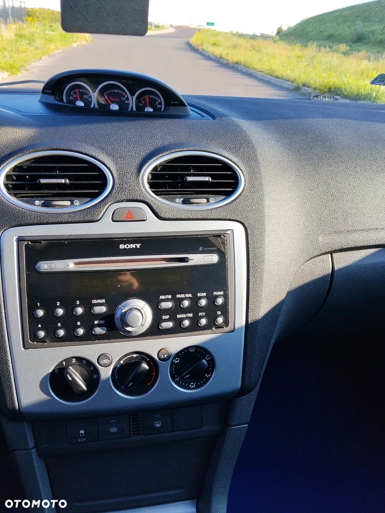 Ford Focus ST - 7