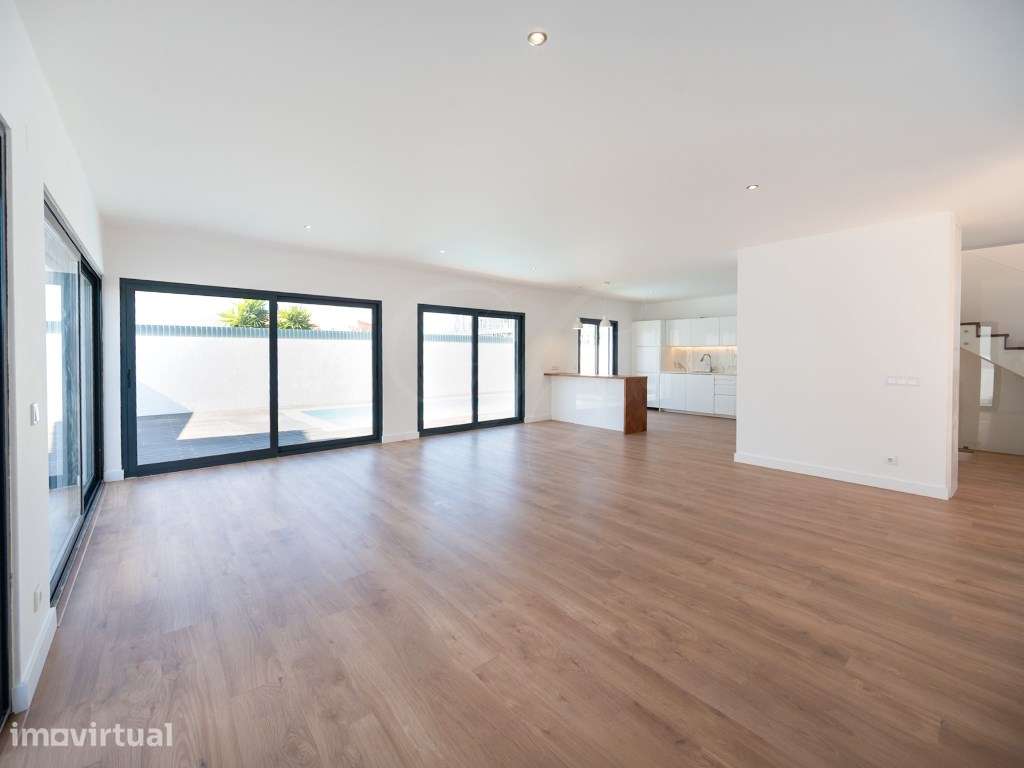 Moradia T5 + 1 c/piscina | Cascais - Grande imagem: 4/59
