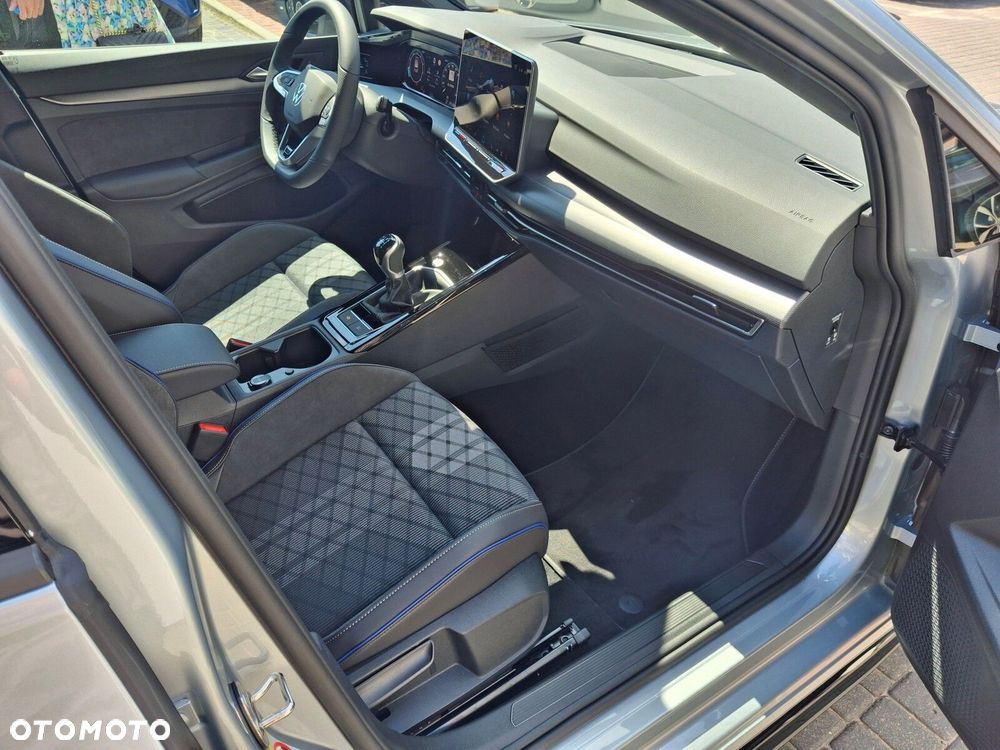 Volkswagen Golf 1.5 TSI R-Line Plus - 20