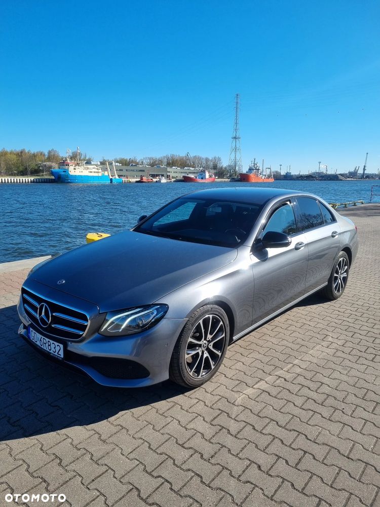 Mercedes-Benz Klasa E 220 d 9G-TRONIC Avantgarde - 2