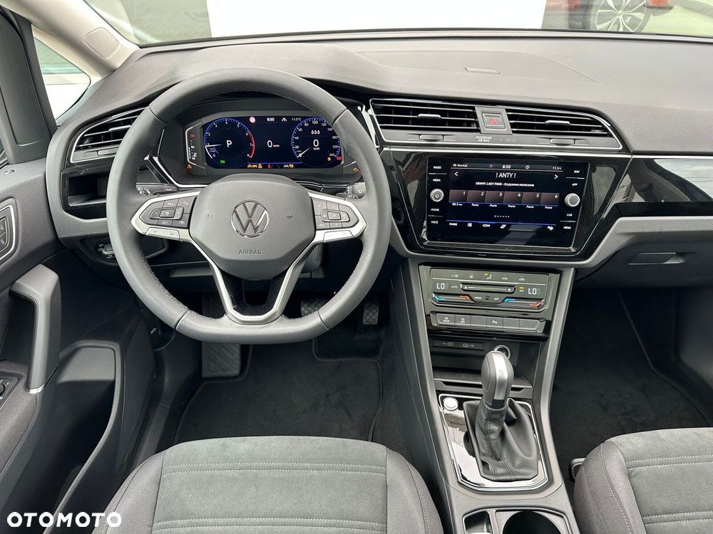 Volkswagen Touran 1.5 TSI EVO Highline DSG - 23
