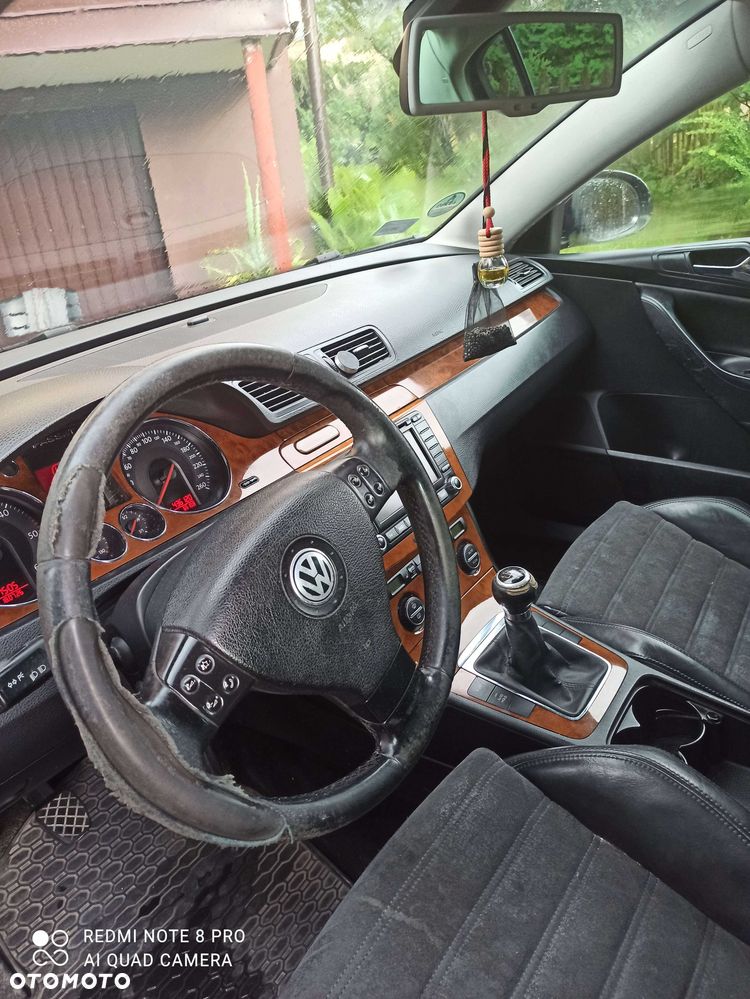 Volkswagen Passat - 7