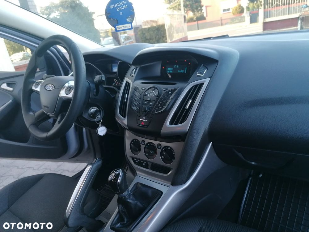 Ford Focus - 16