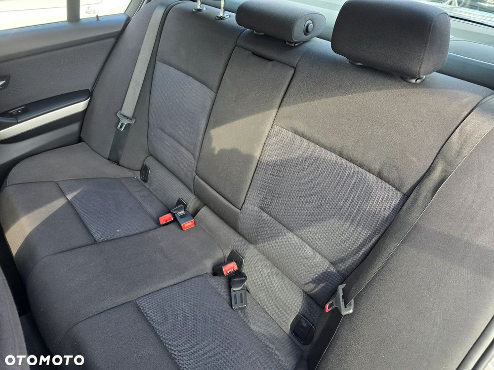 BMW Seria 3 - 13