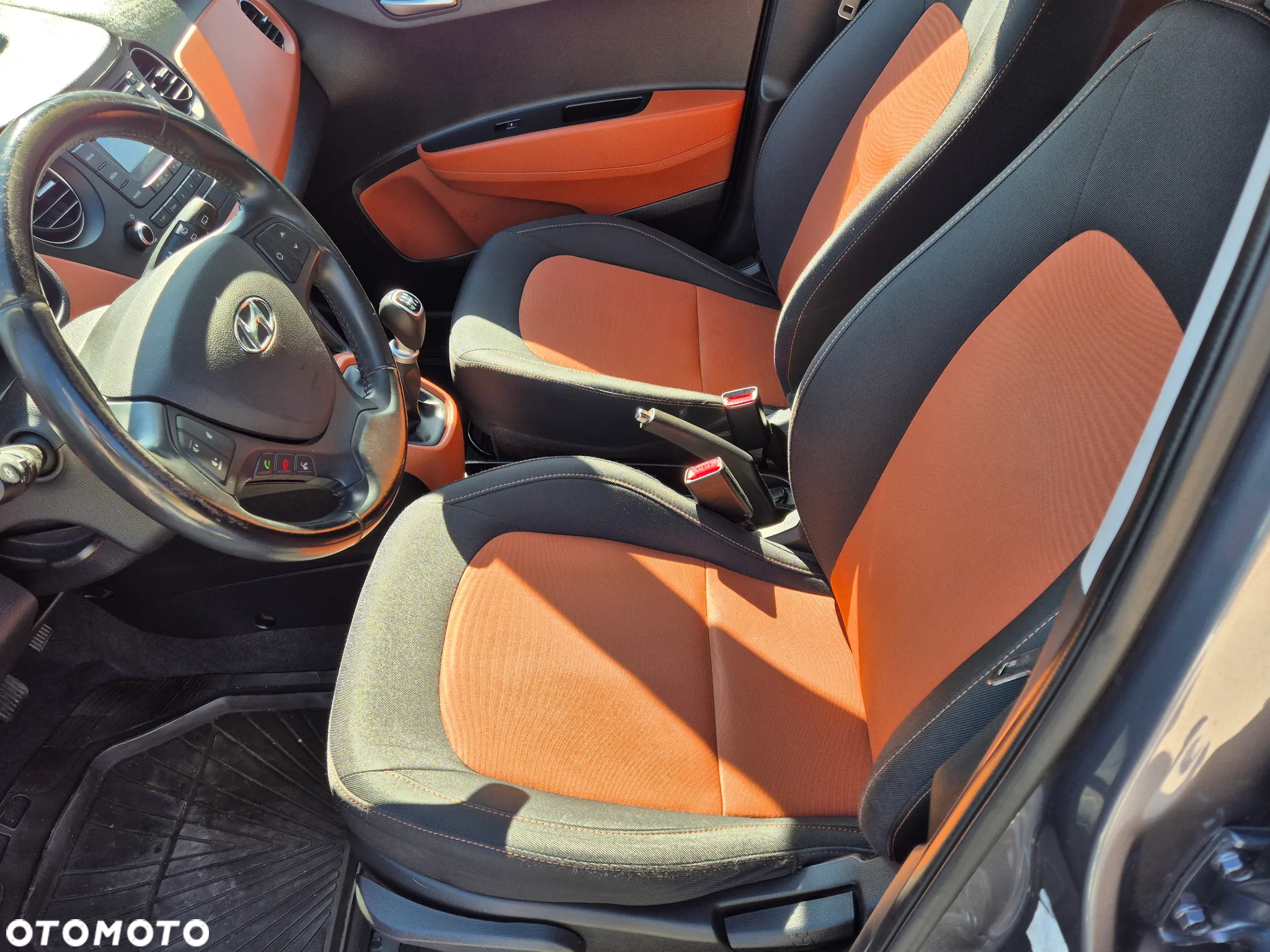 Hyundai i10 1.0 Premium - 9