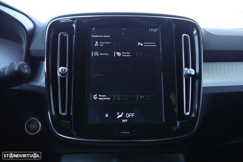 Volvo XC 40 2.0 D3 Momentum Plus - 11