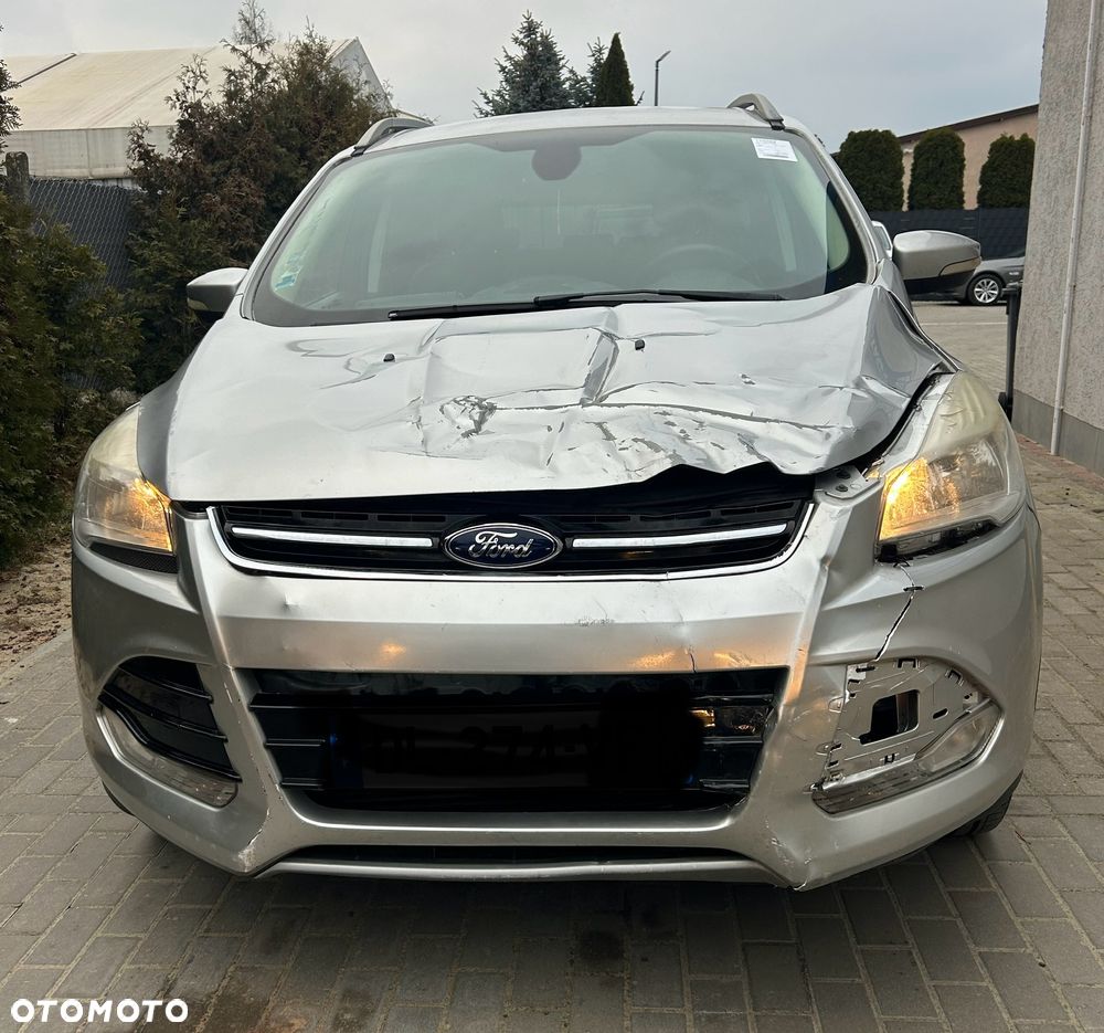 Ford Kuga - 10