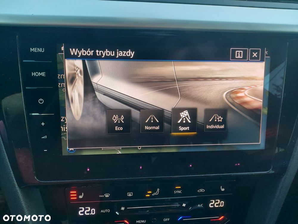 Volkswagen Arteon 2.0 TDI SCR DSG R-Line - 29