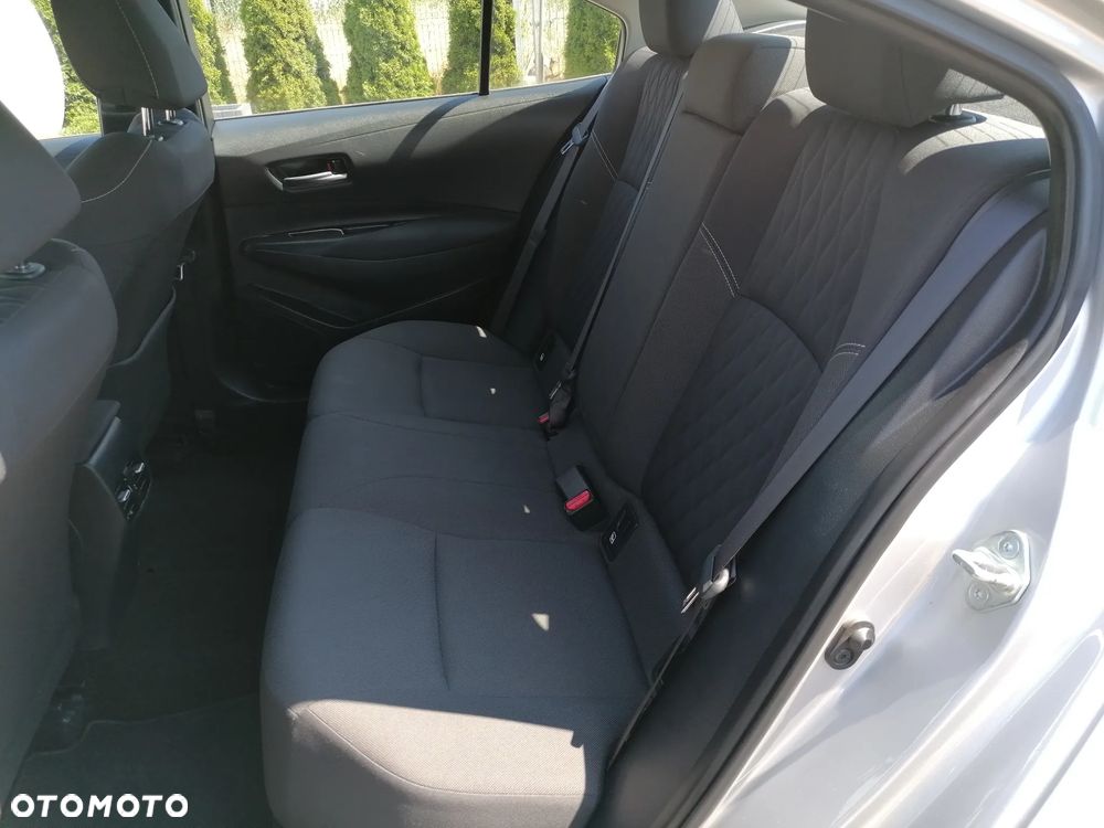 Toyota Corolla 1.6 Comfort - 19