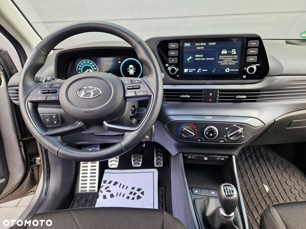 Hyundai Bayon 1.2 Select - 16