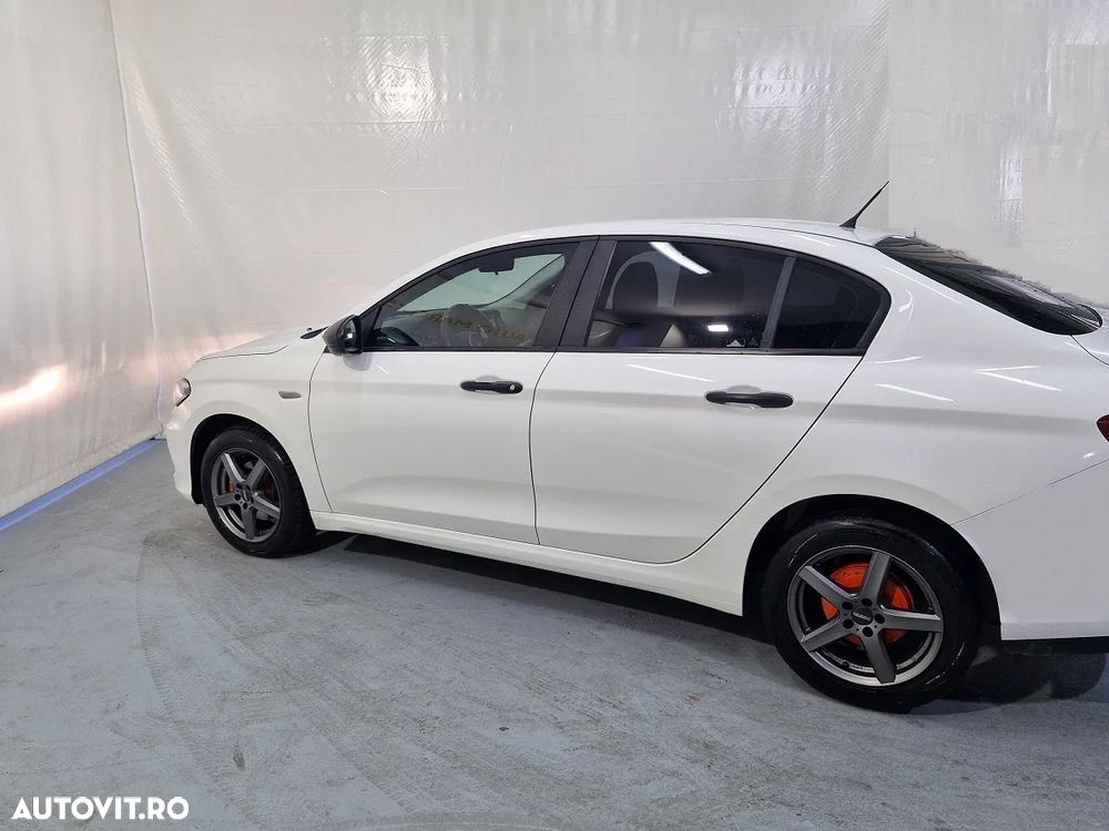 Fiat Tipo 1.4 Easy - 8