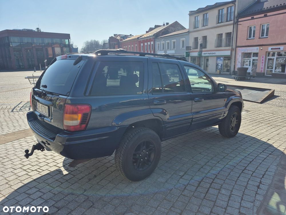 Jeep Grand Cherokee - 17
