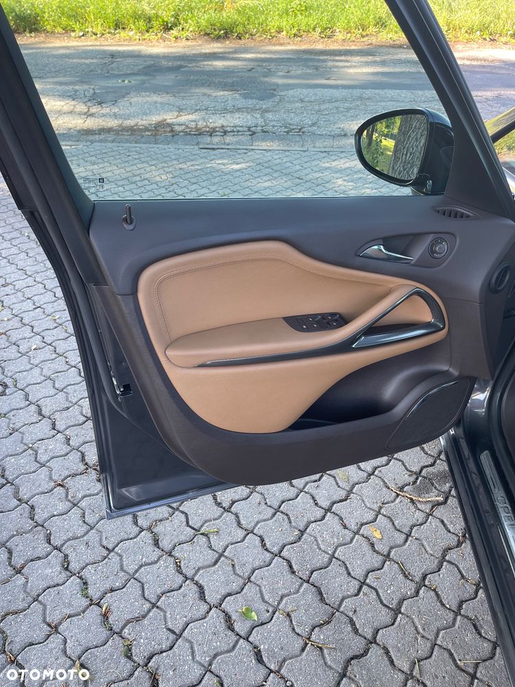 Opel Zafira - 18