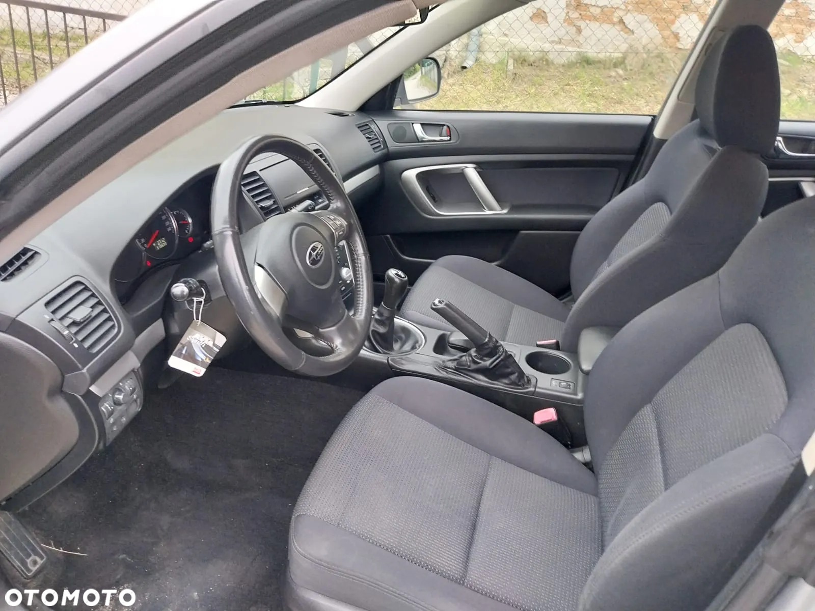 Subaru Legacy Kombi 2.0RA HID - 11