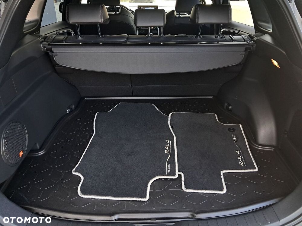 Toyota RAV4 - 13