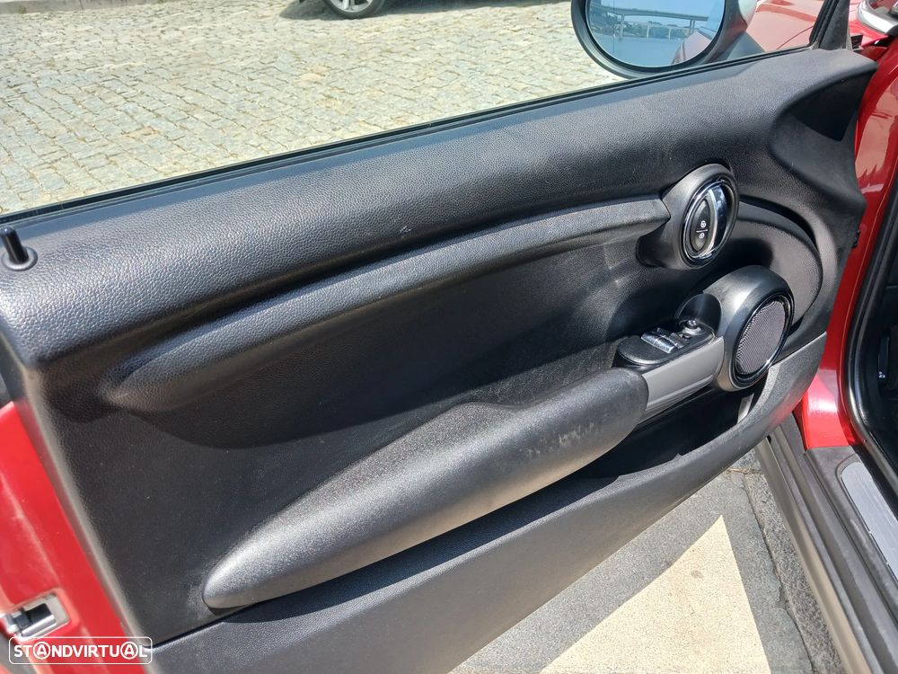 MINI 3 Portas Cooper D - 8