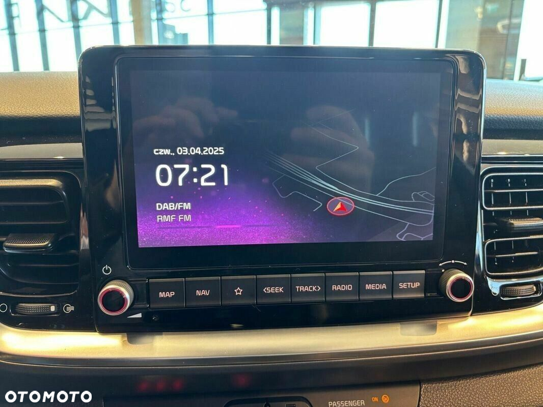 Kia Stonic - 23