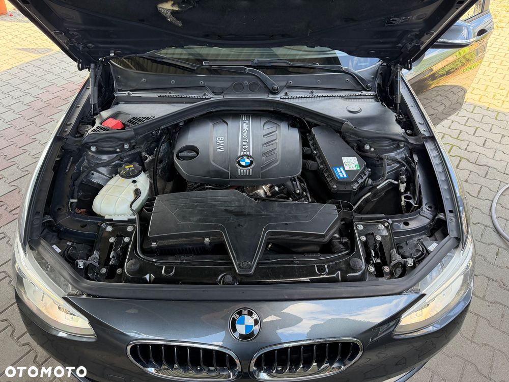 BMW Seria 1 118d Sport Line - 11