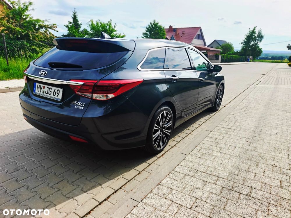 Hyundai i40 Kombi blue 1.7 CRDi Premium - 5