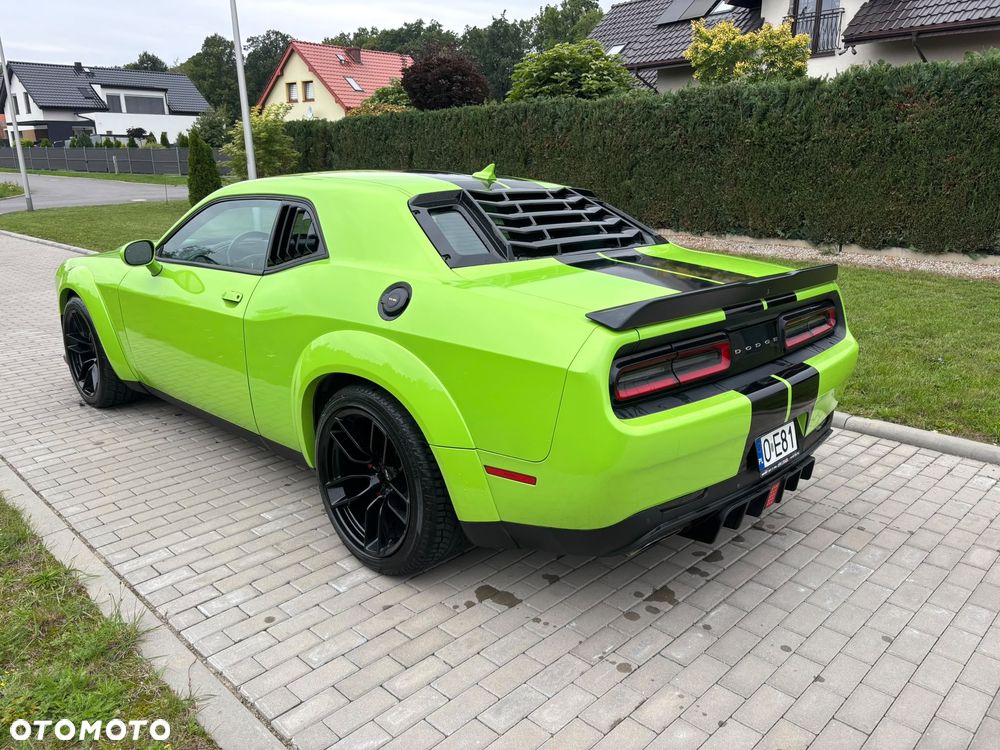 Dodge Challenger 5.7 R/T - 7