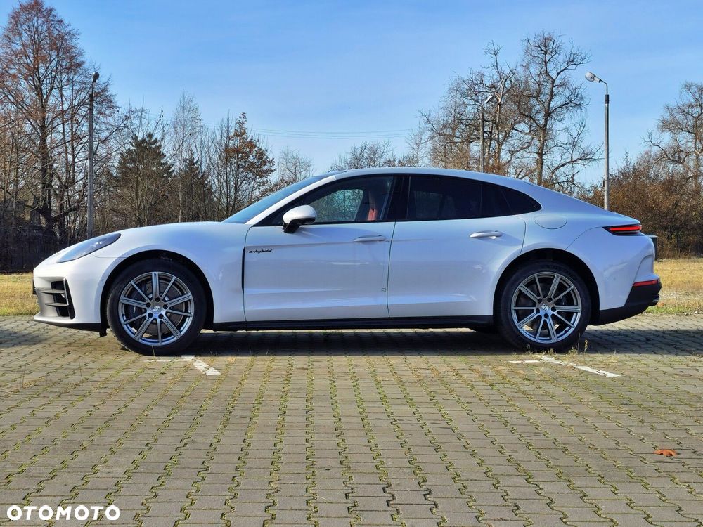 Porsche Panamera - 3