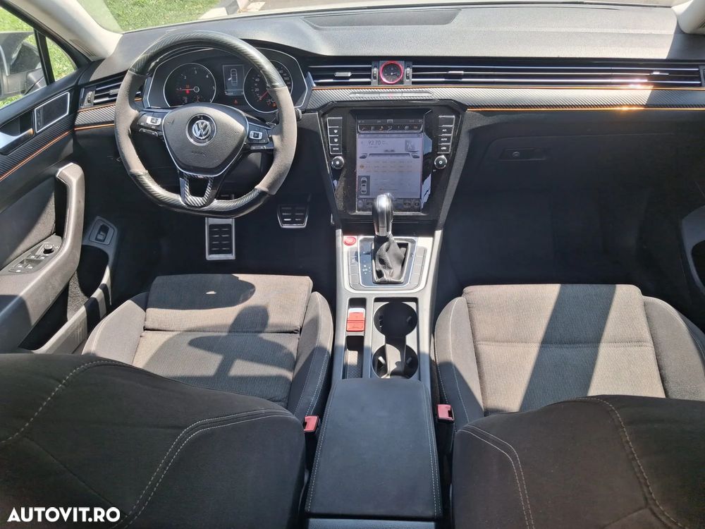 Volkswagen Passat 2.0 TDI DSG Highline - 2