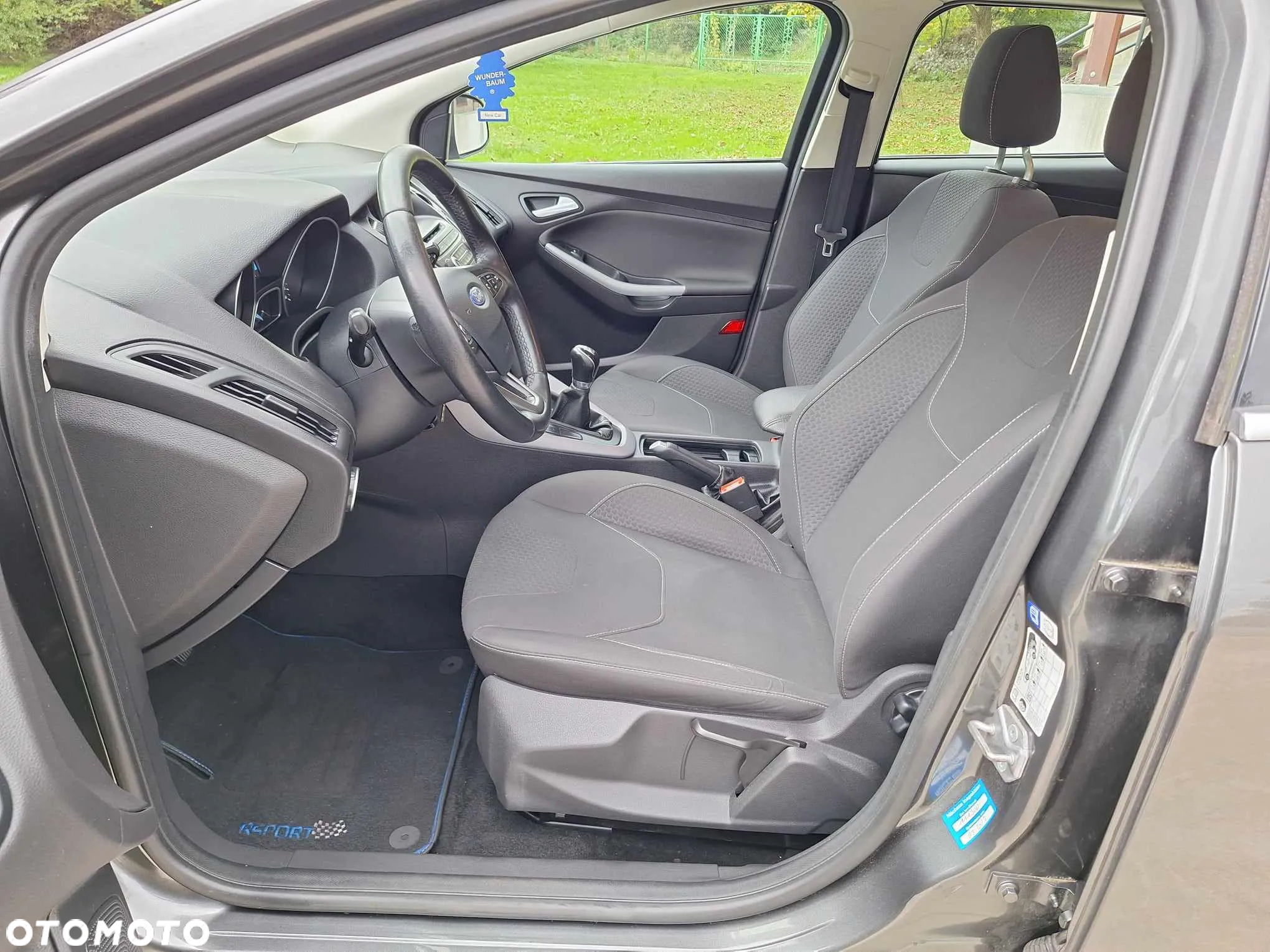 Ford Focus 1.0 EcoBoost Start-Stopp-System TITANIUM - 19